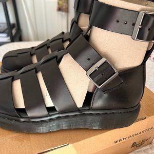 Dr. Martens Giraldo sandal shoe US 11 Women US 10 Men